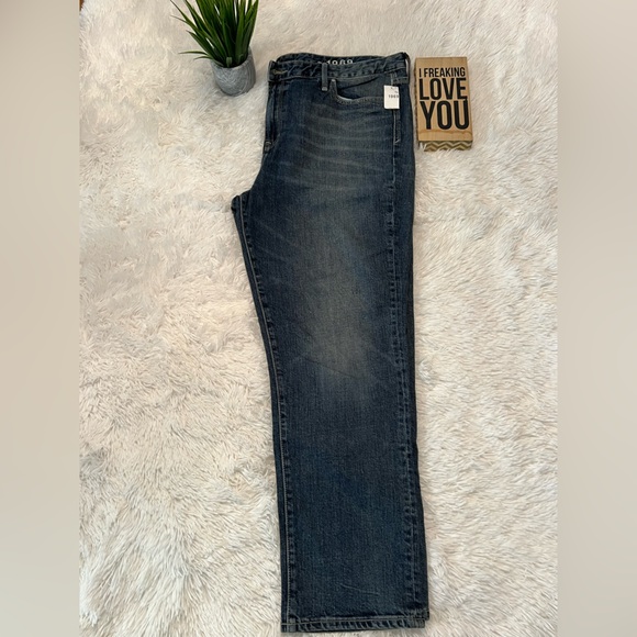 🎉HP🎉 Gap 1969 Real Straight Jeans - Picture 3 of 7